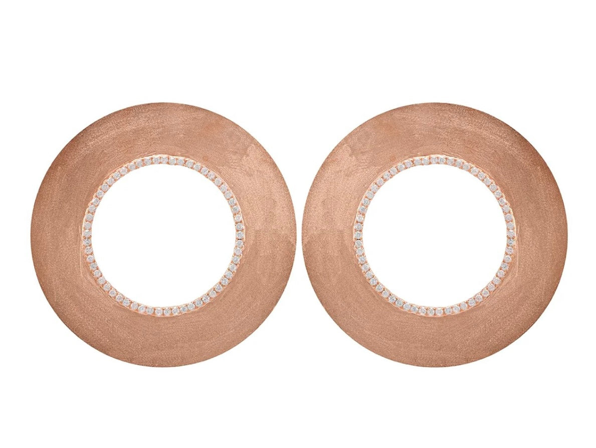 Valentina Studs