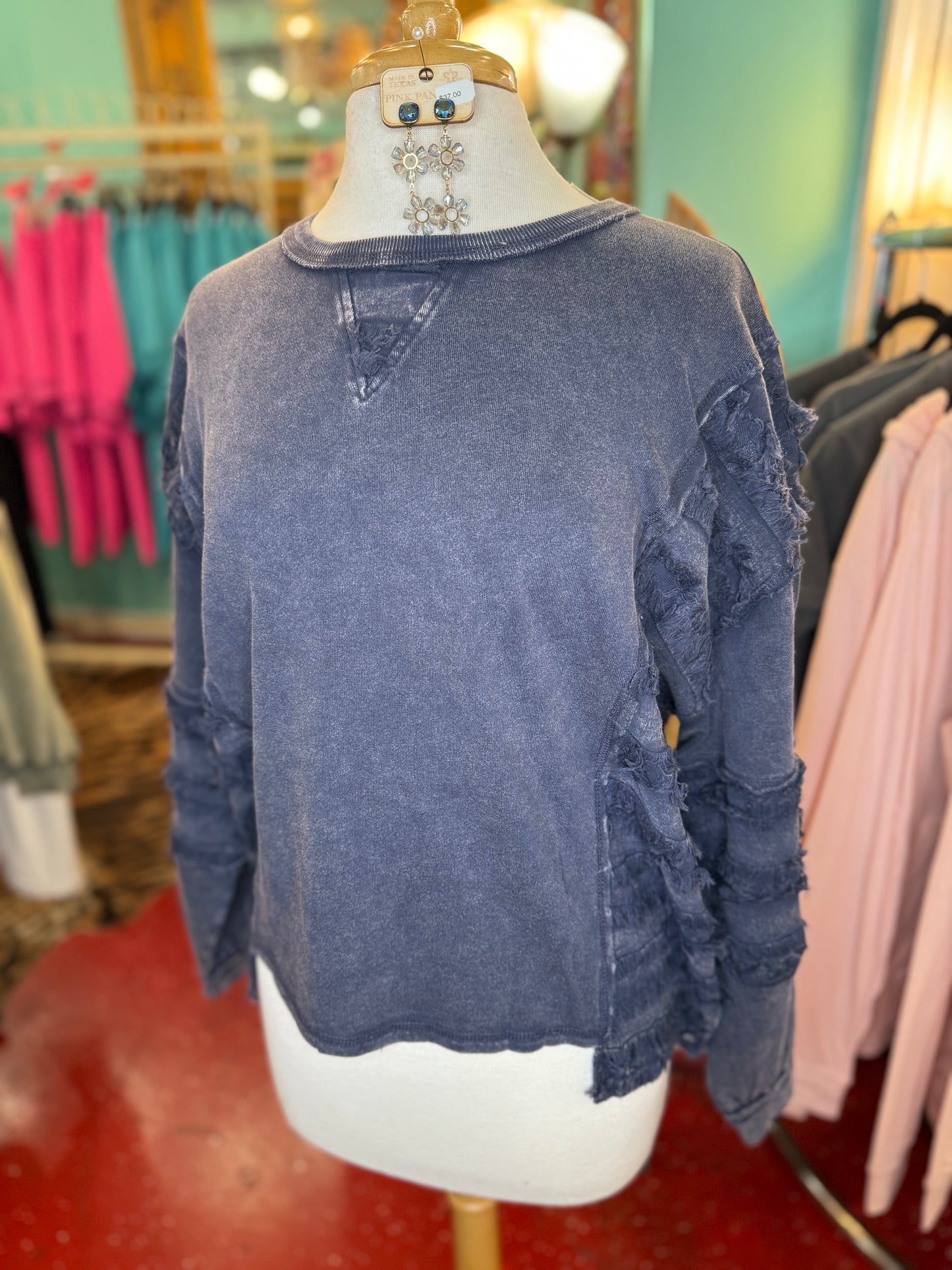 The Frankie Pullover in Navy
