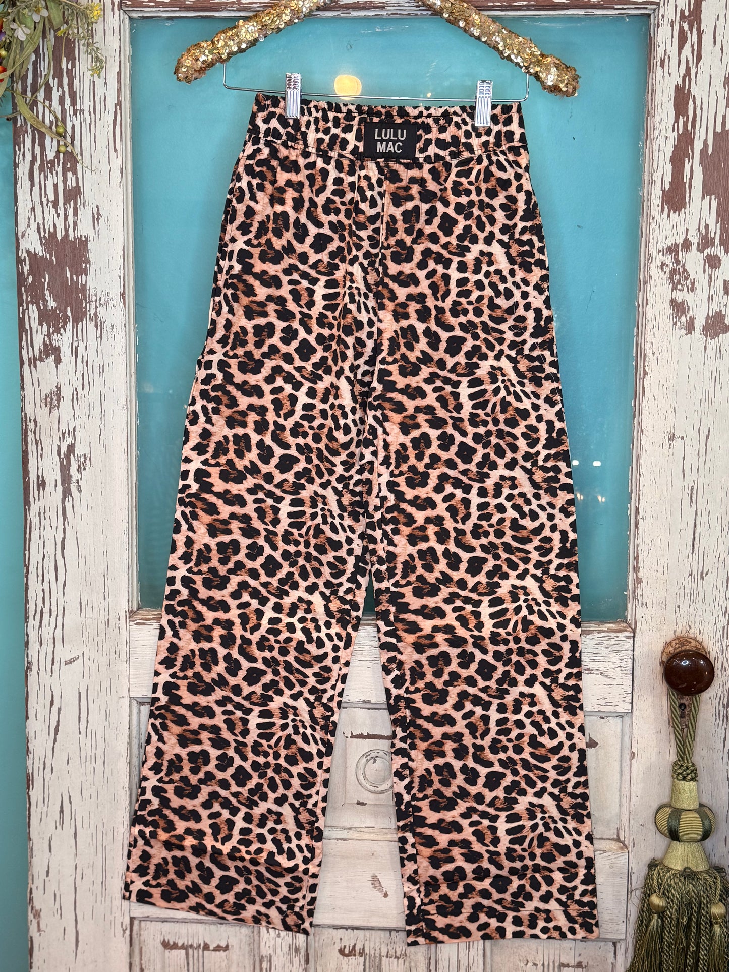 LuLu Mac Leopard Pants