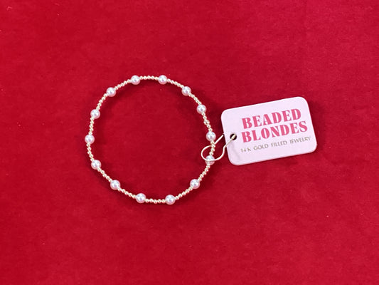 June Pearl in Gold Bracelet
