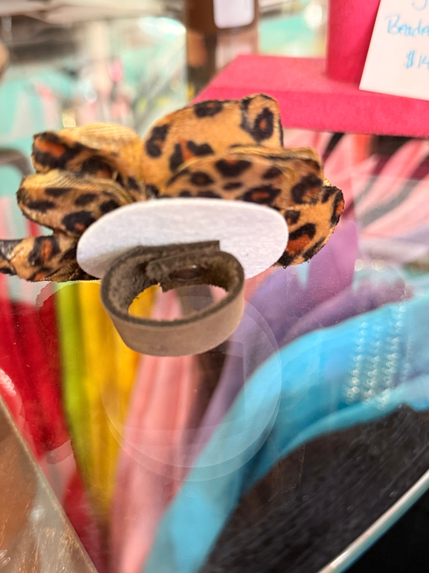 Leopard Flower Slide