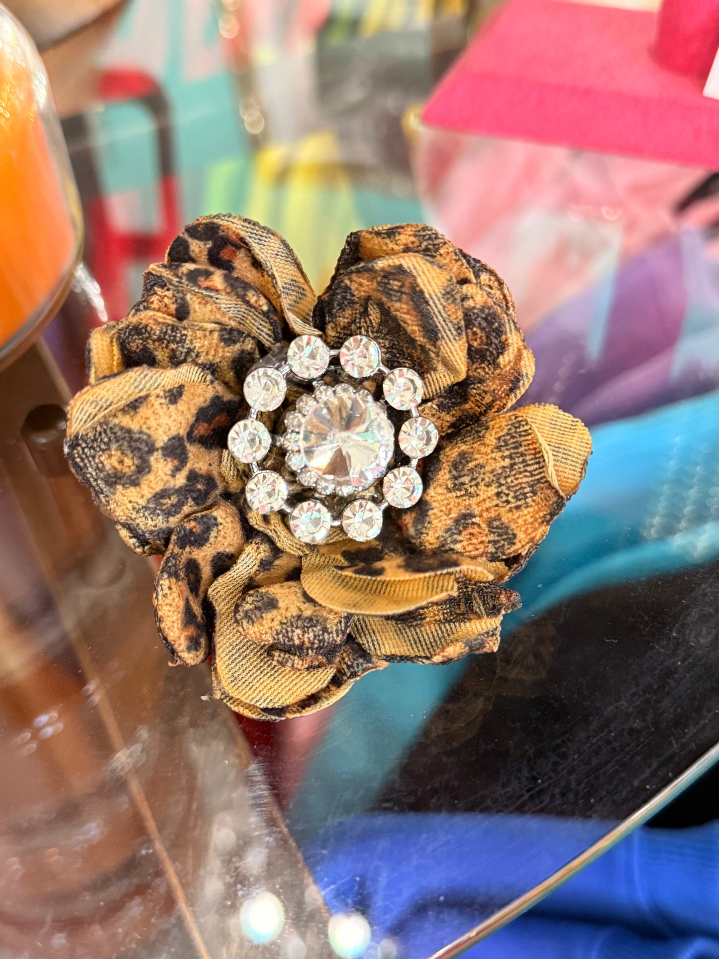 Leopard Flower Slide