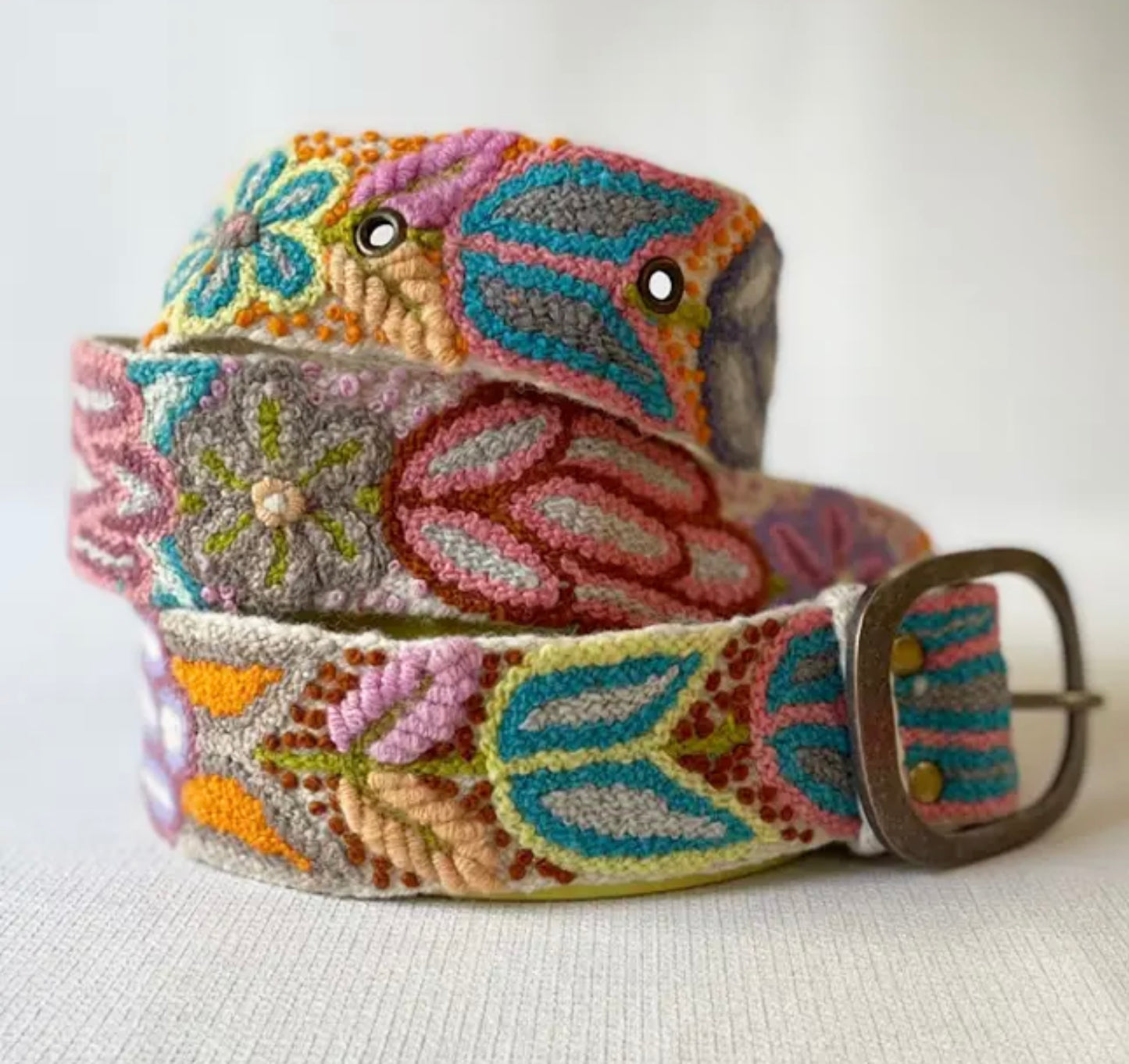 Folklorica Floral Embroidered Wool Belt in Cream