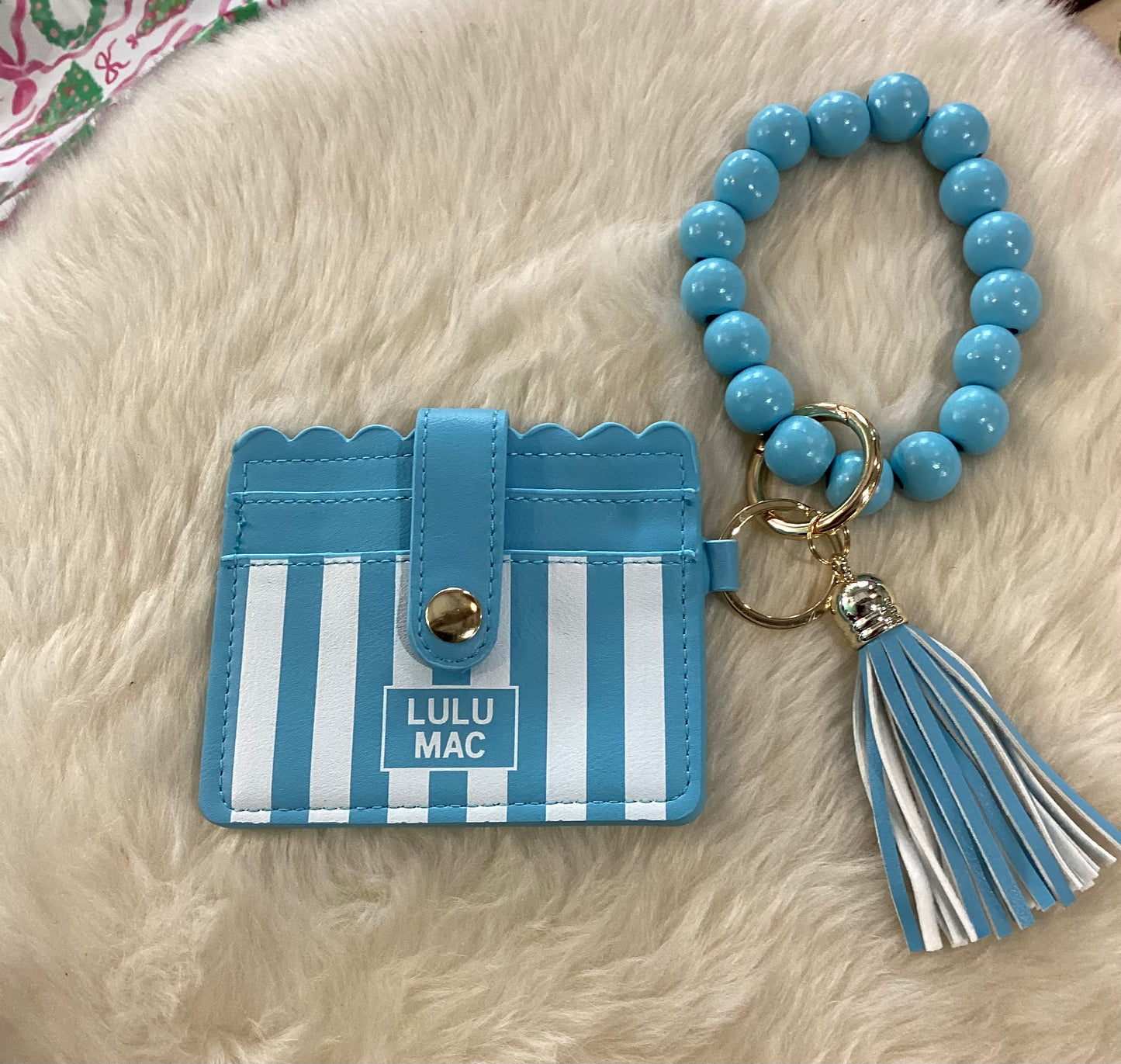 LuLu MAC ID WALLET IN LIGHT BLUE