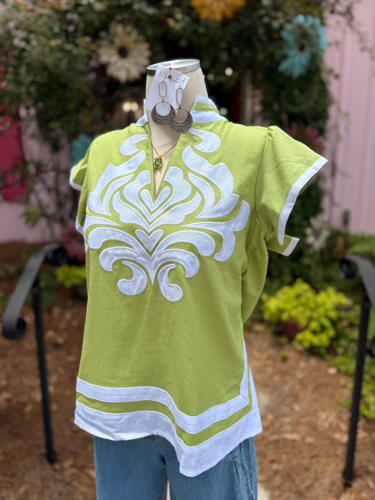 The Kenzie Linen Top