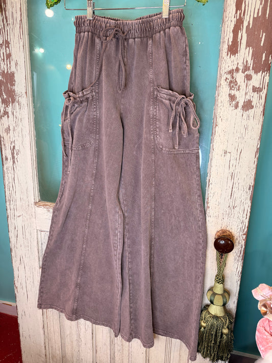 The Mabel Knit Pants in Expresso