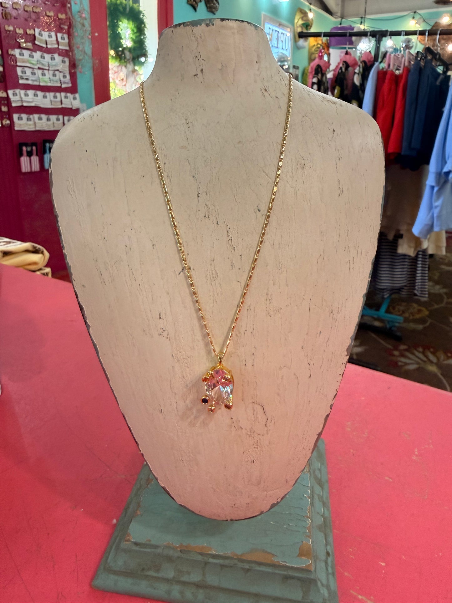 Blake Necklace in Clear