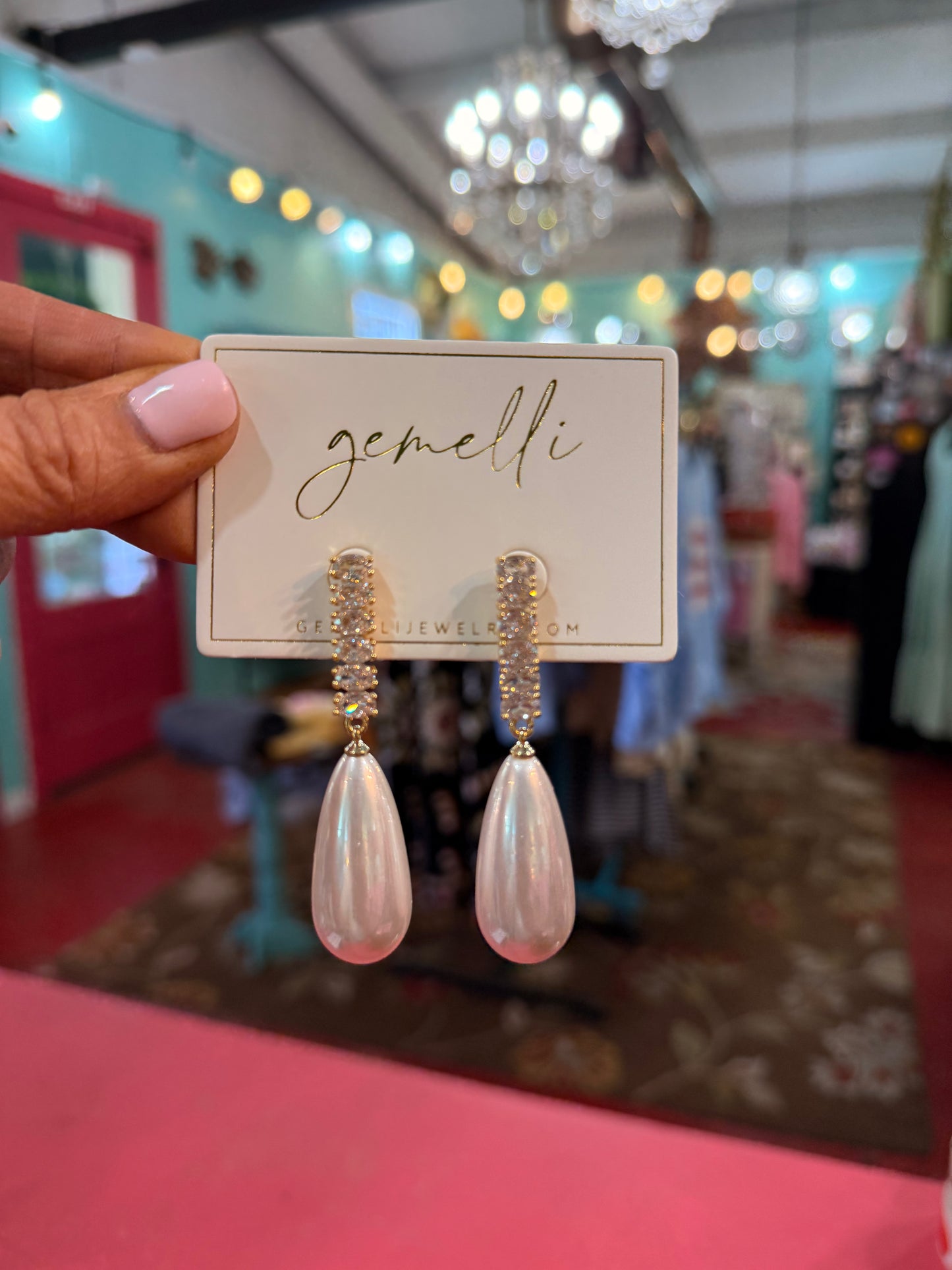 Pearly Earrings
